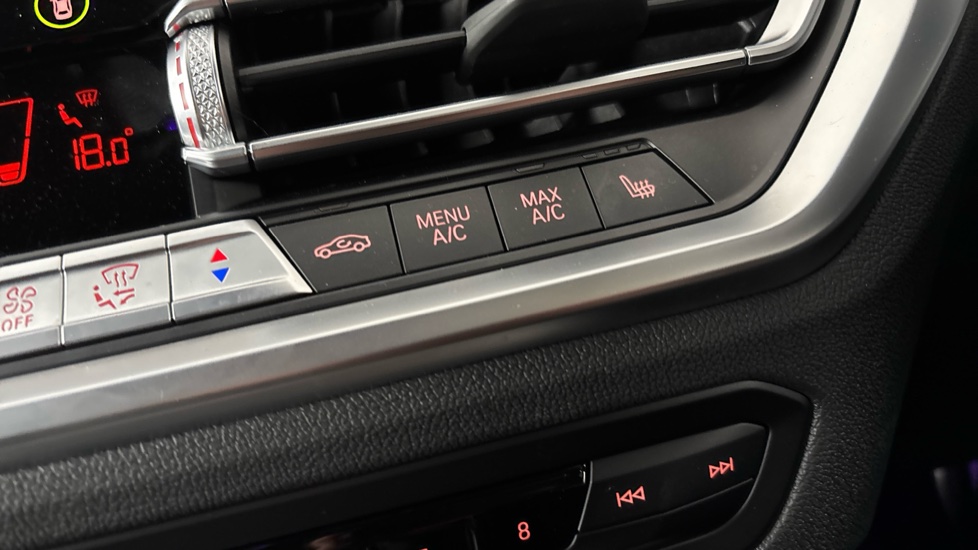 BMW 3 SERIES heated interior