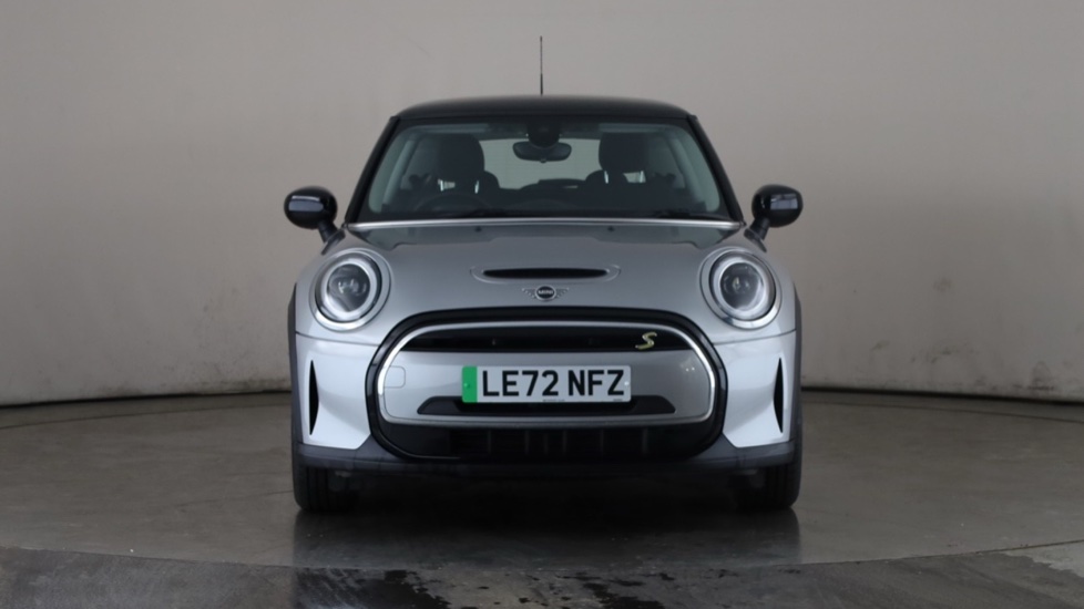 MINI HATCHBACK Image 8