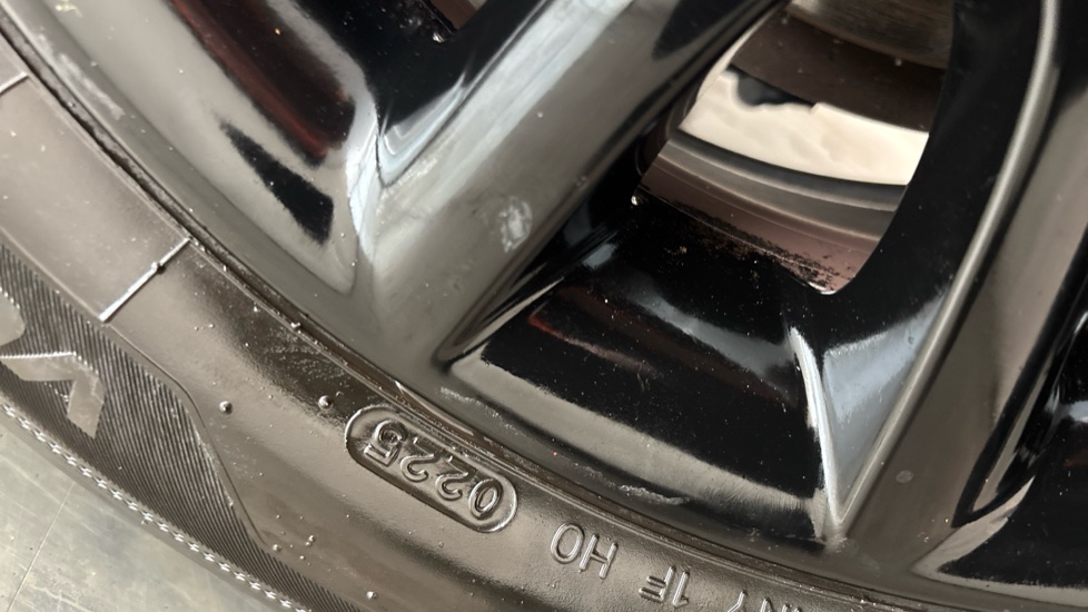 MINI HATCHBACK Scuff