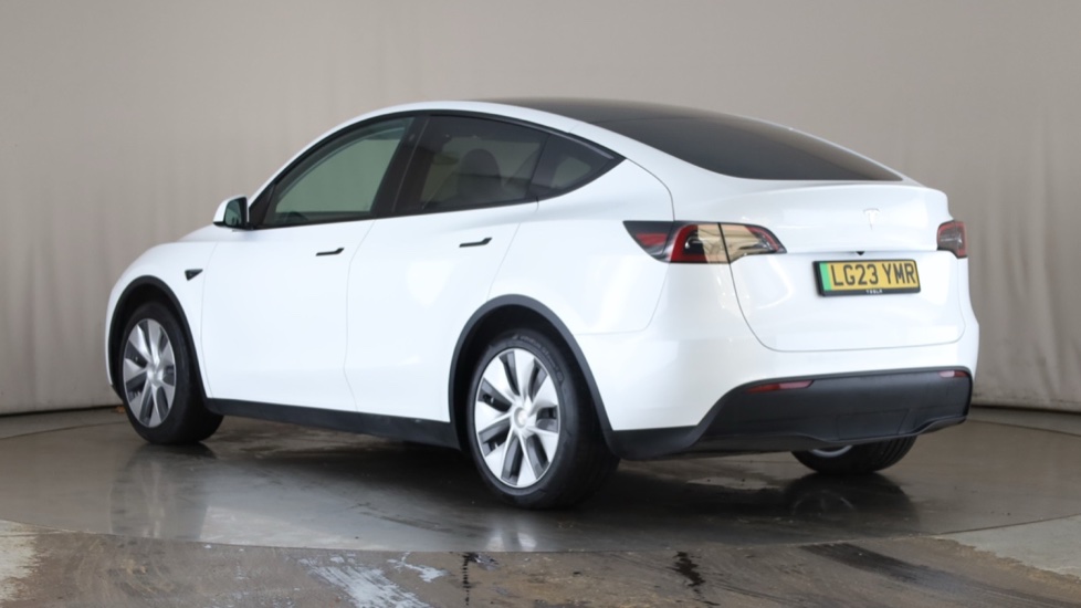 TESLA MODEL Y Image 3