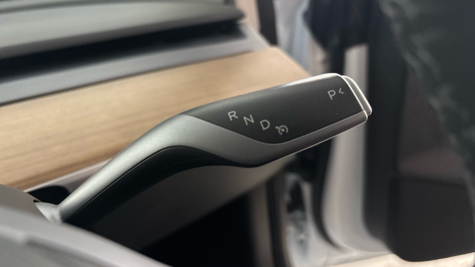 TESLA MODEL 3 cruise control