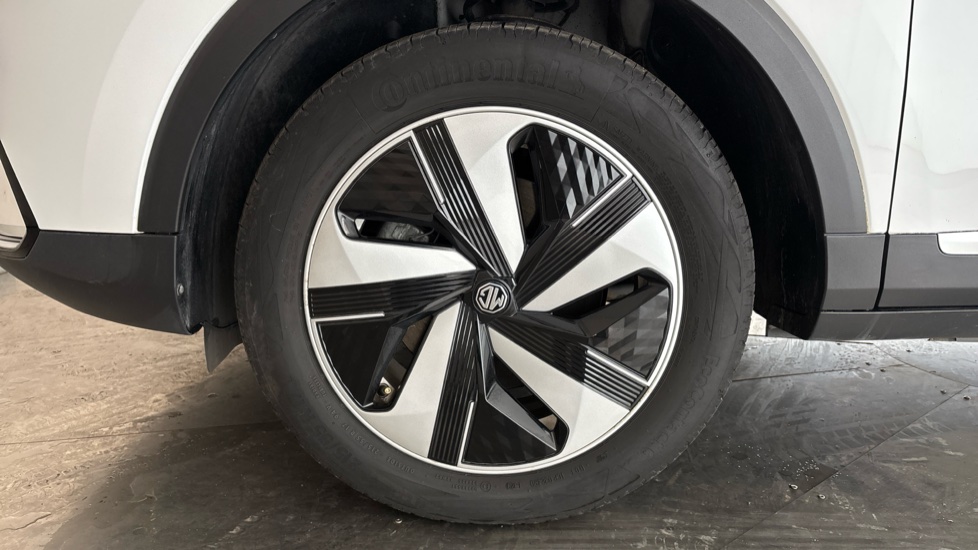 MG ZS Image 17