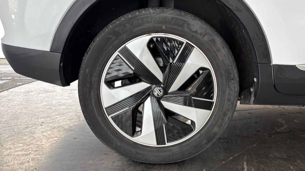 MG ZS Image 19
