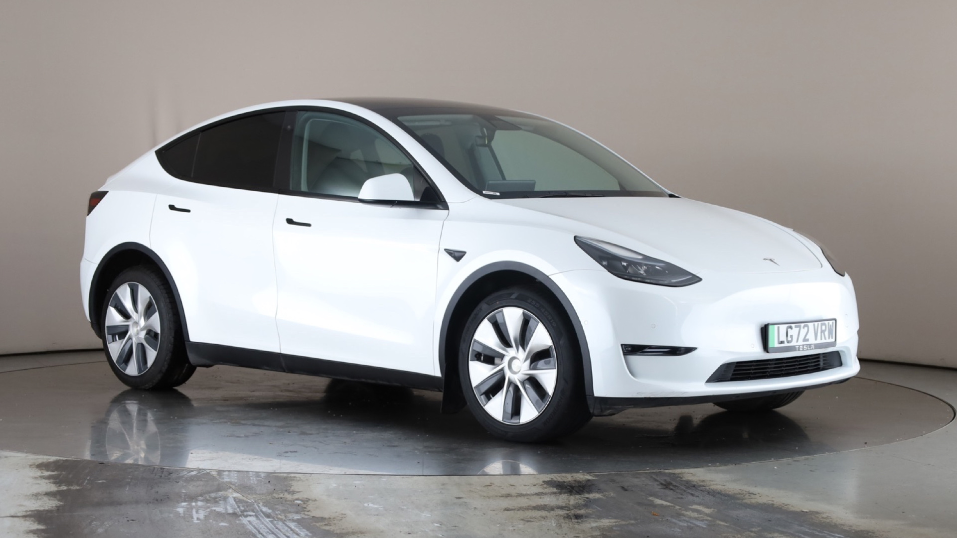 Tesla Model Y Long Range AWD 5dr Auto