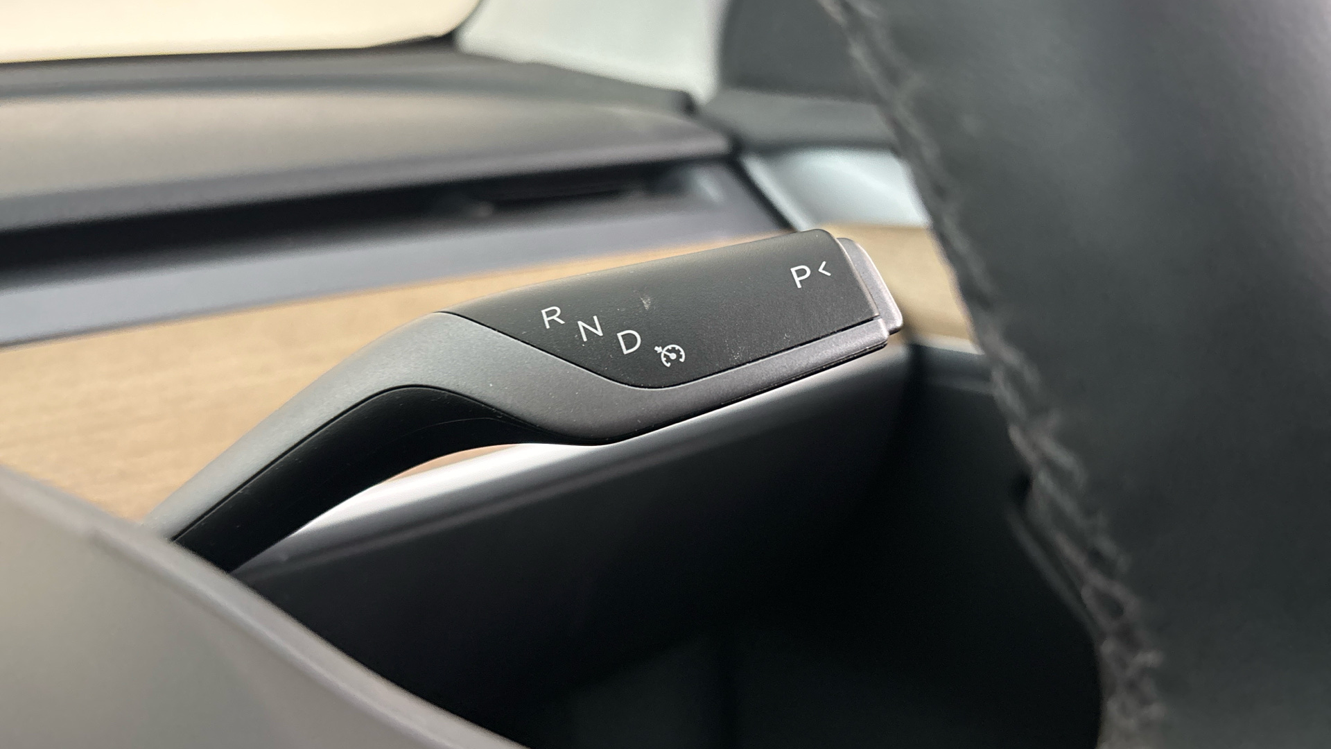 Tesla Model Y Long Range AWD 5dr Auto