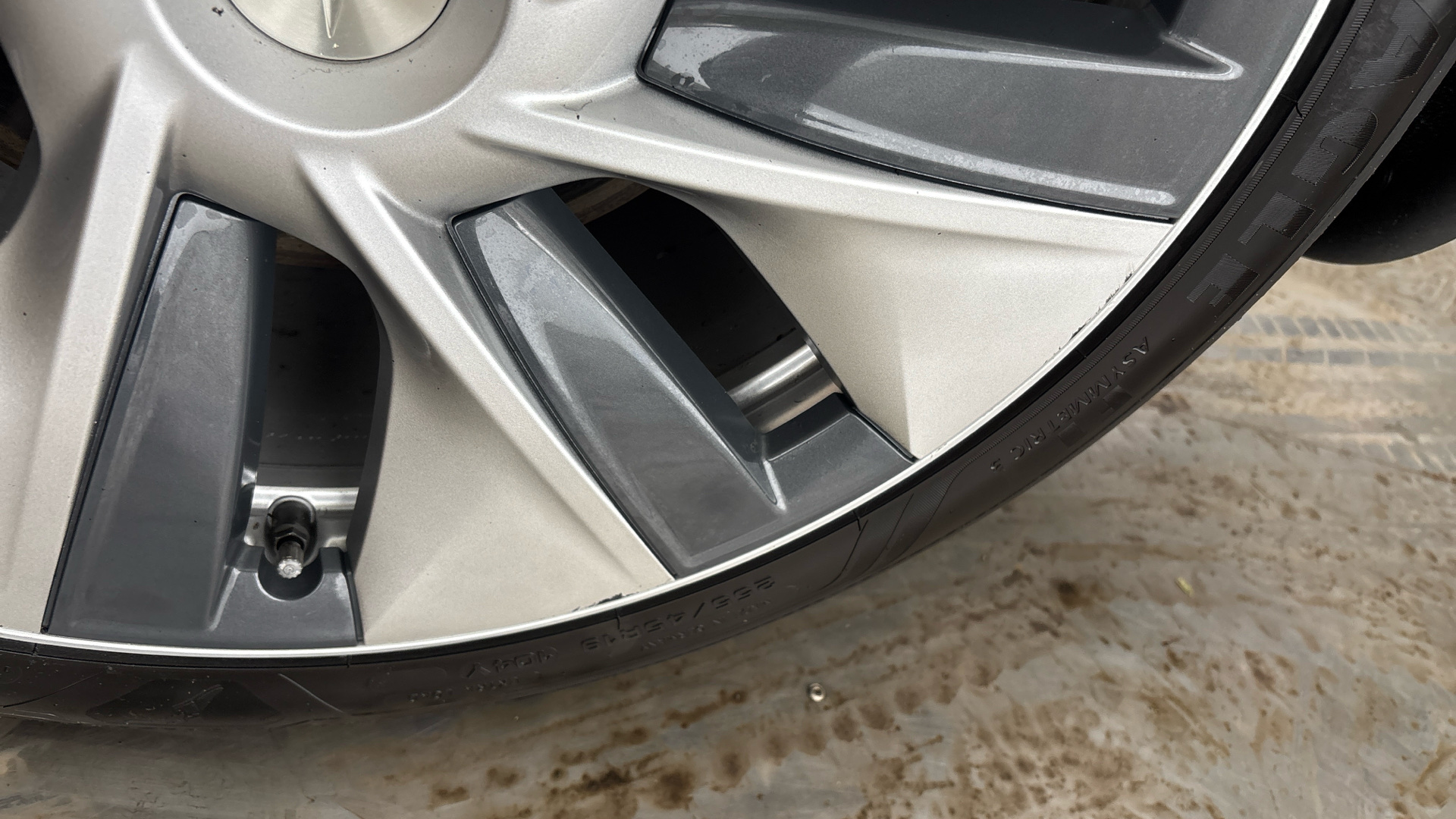 4020639 Long Range AWD 5dr Auto