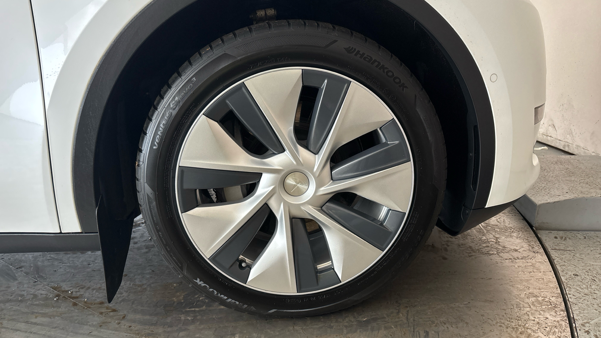 4020639 Long Range AWD 5dr Auto