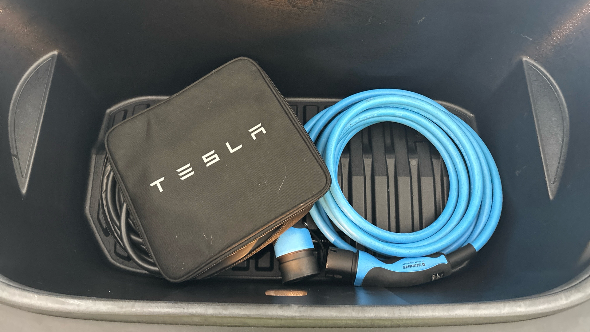 4020639 Long Range AWD 5dr Auto