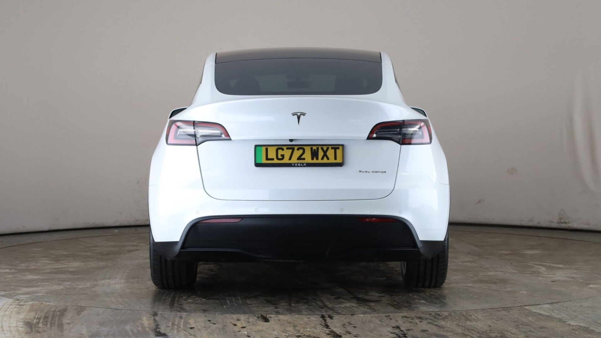 4049548 Long Range AWD 5dr Auto