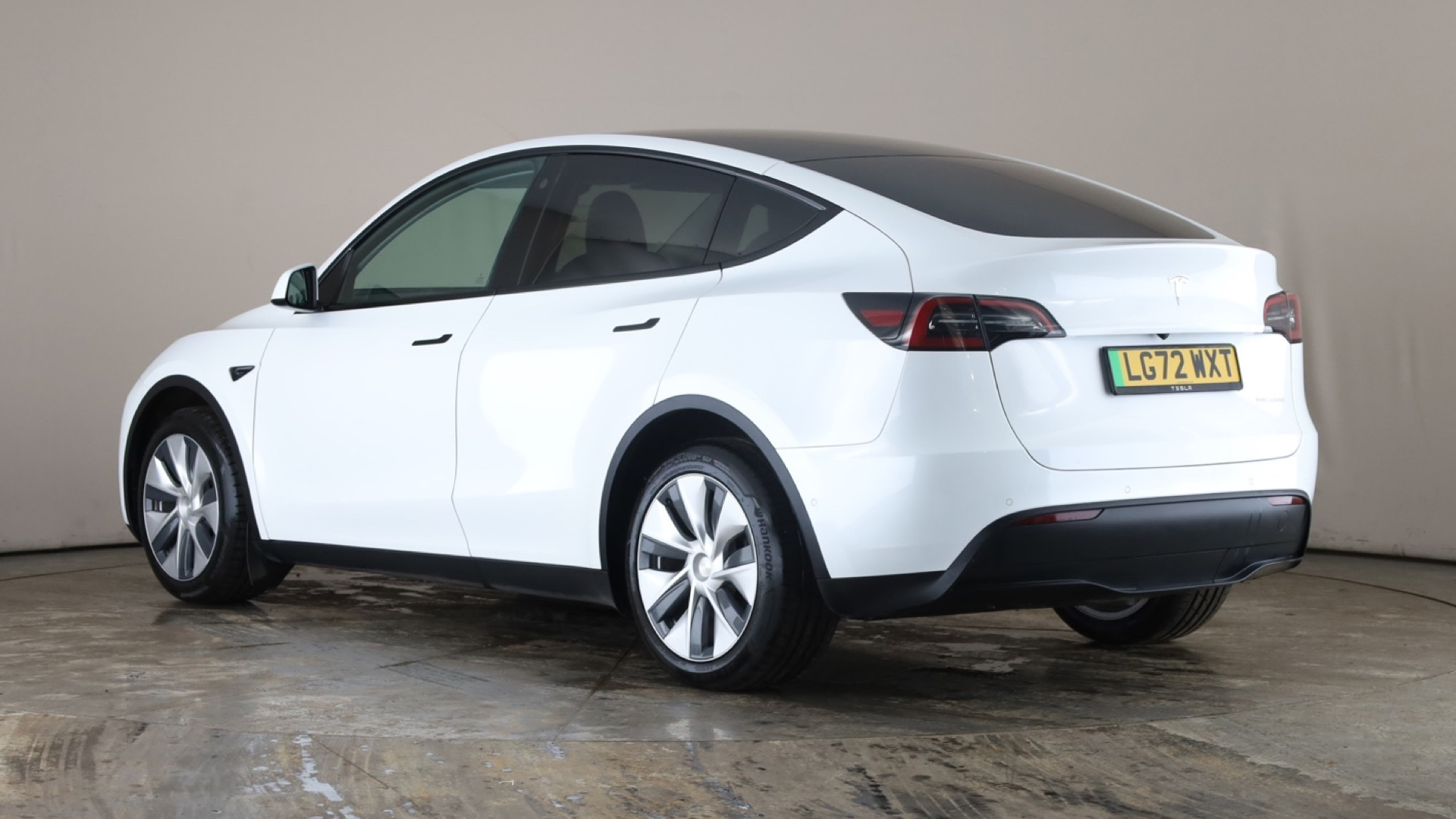 4049548 Long Range AWD 5dr Auto