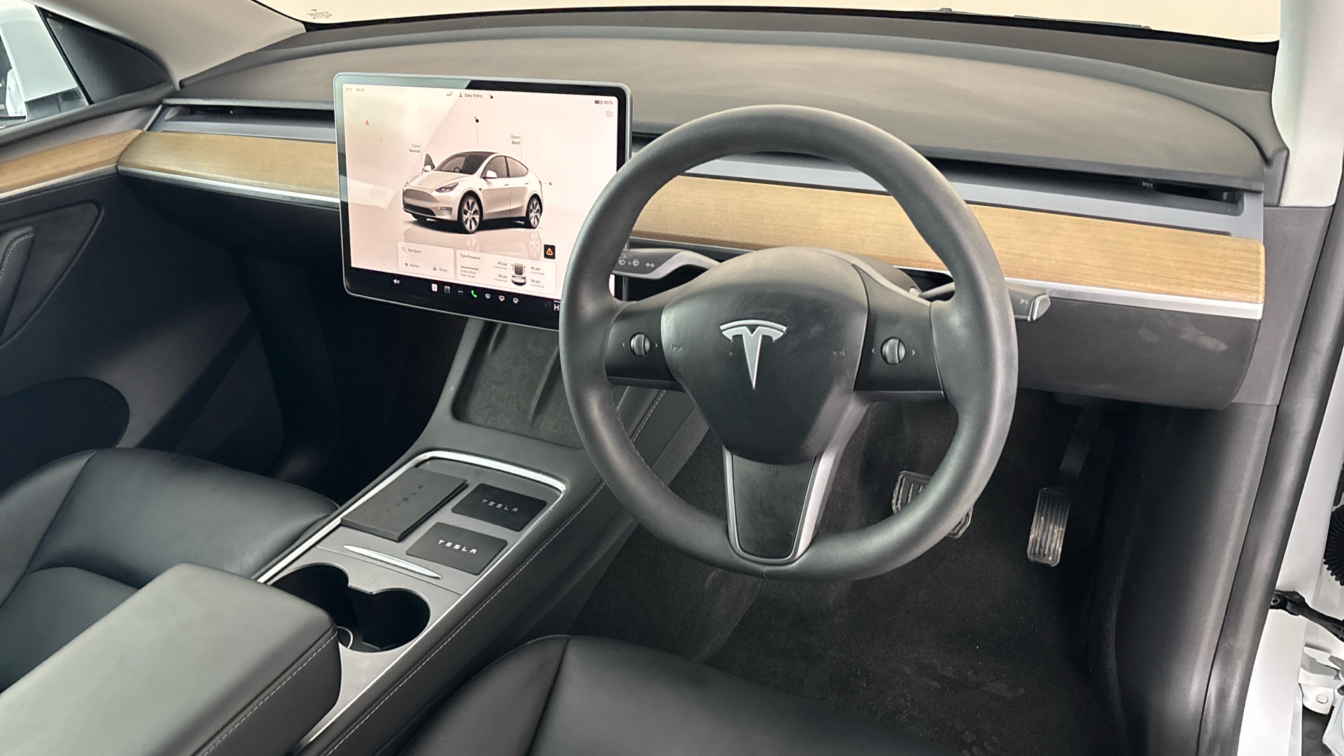 4049548 Long Range AWD 5dr Auto