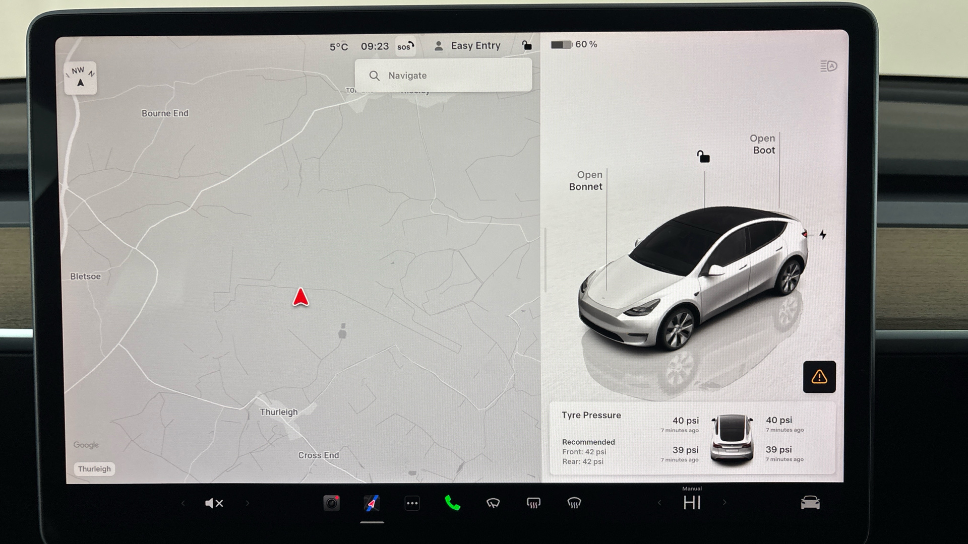 4049548 Long Range AWD 5dr Auto