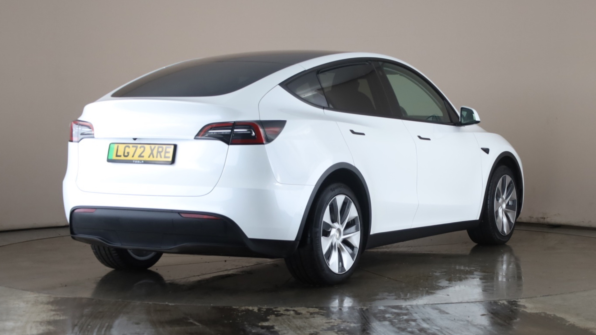 4020676 Long Range AWD 5dr Auto