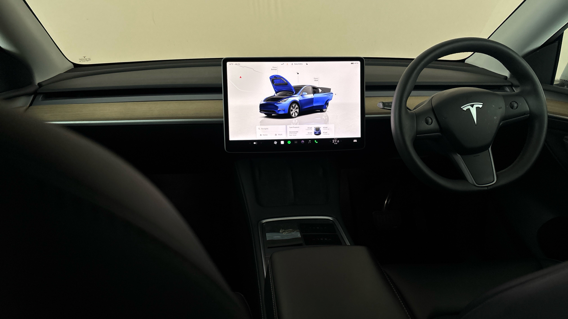 4020676 Long Range AWD 5dr Auto