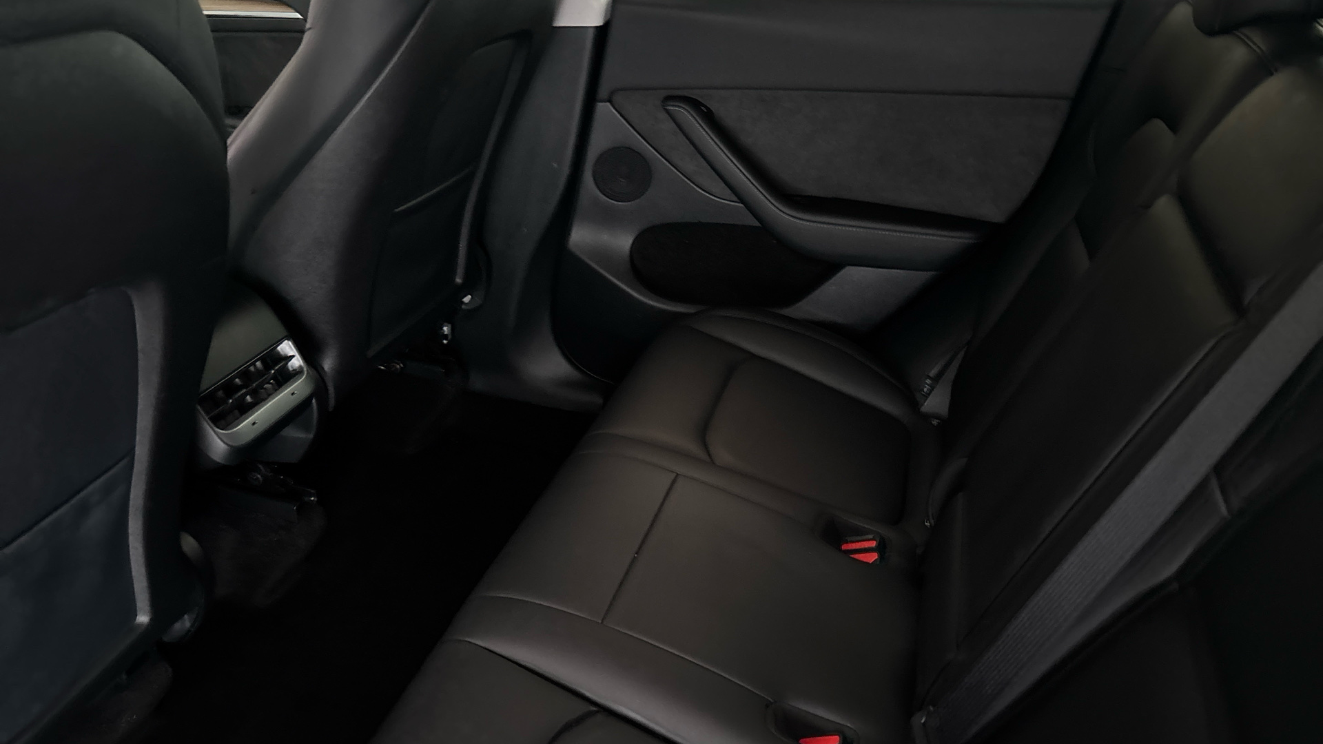 4020676 Long Range AWD 5dr Auto