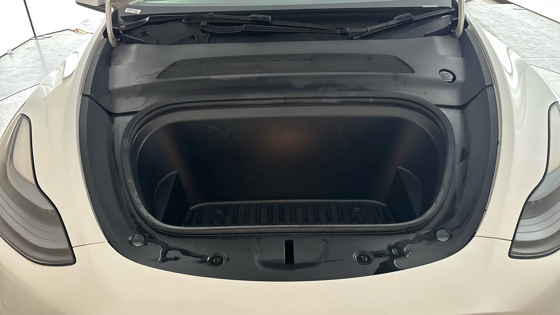 4020676 Long Range AWD 5dr Auto