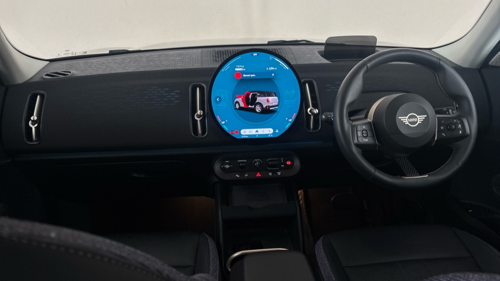 MINI COUNTRYMAN Image 11