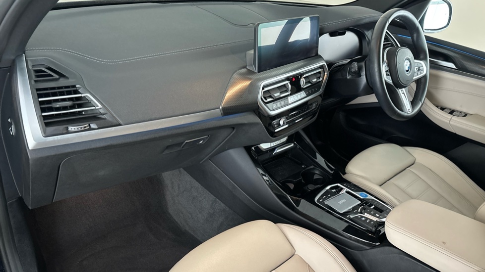 BMW iX3 Image 10