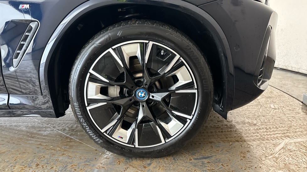 BMW iX3 Image 20