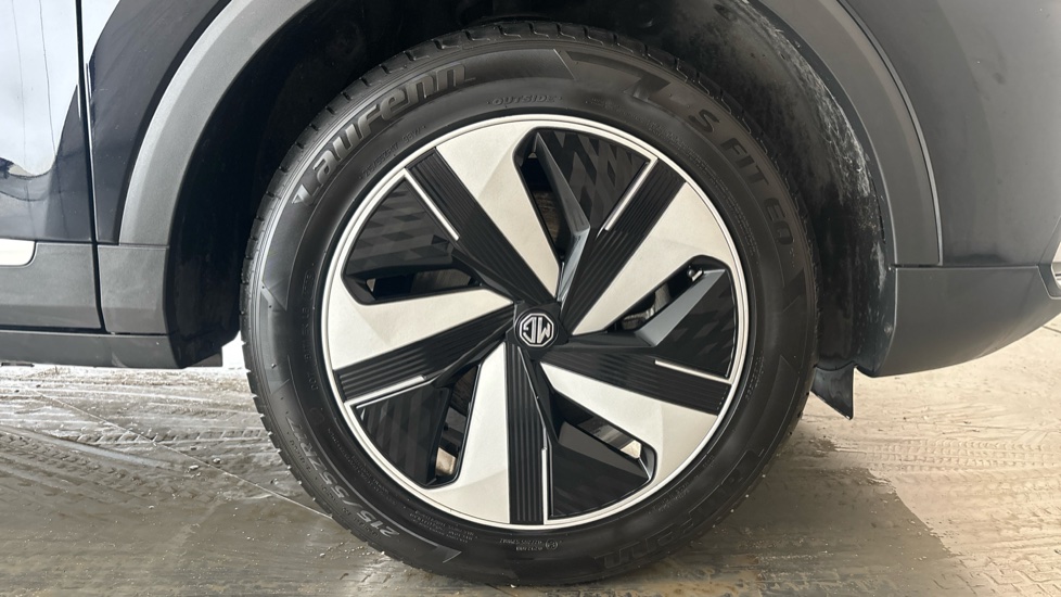 MG ZS Image 20