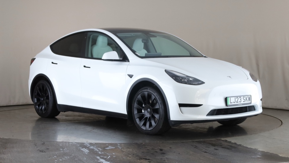 Tesla Model Y Image 7