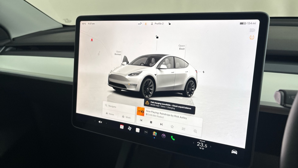 Tesla Model Y Image 12