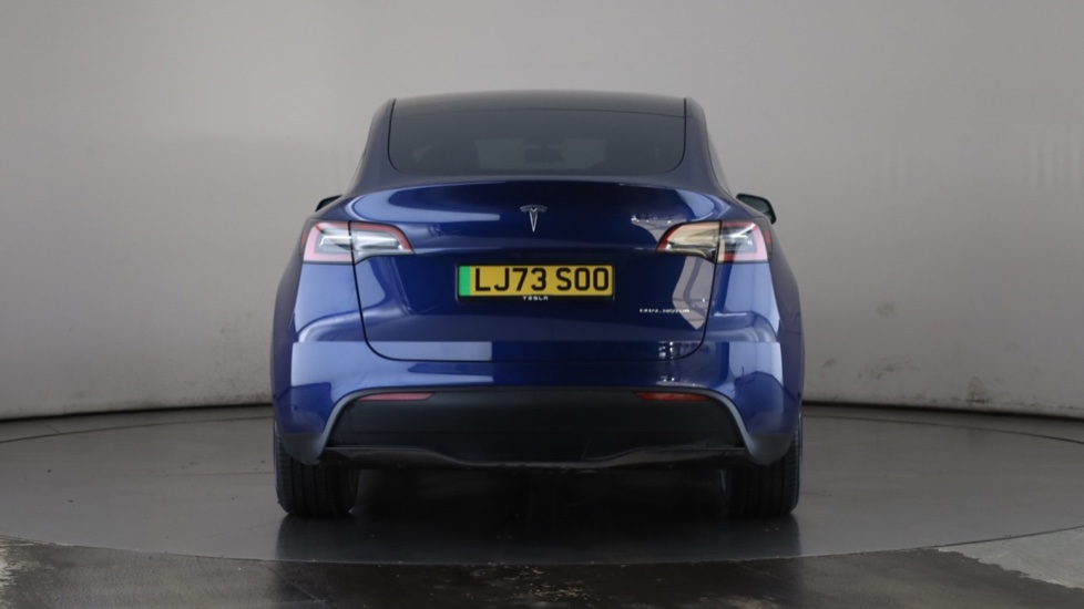 Tesla Model Y Image 4