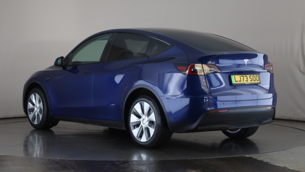 Tesla Model Y Image 3
