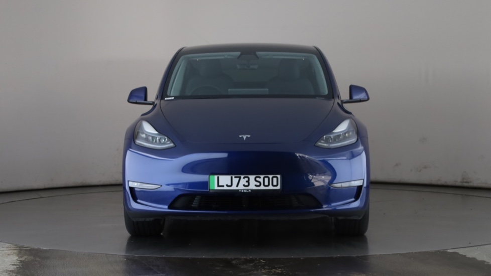Tesla Model Y Image 8