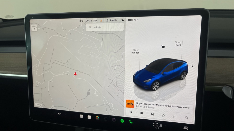 Tesla Model Y Image 12