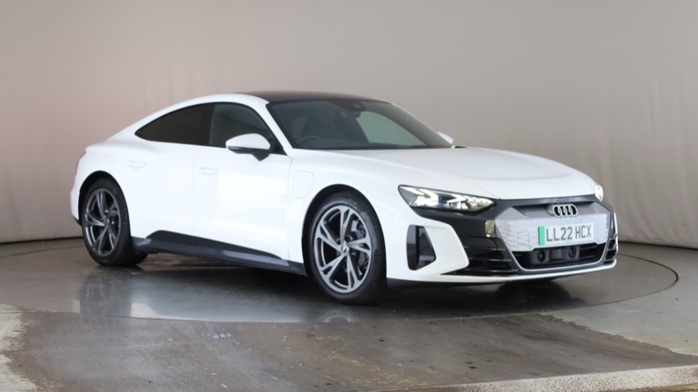 AUDI E-TRON GT Image 7