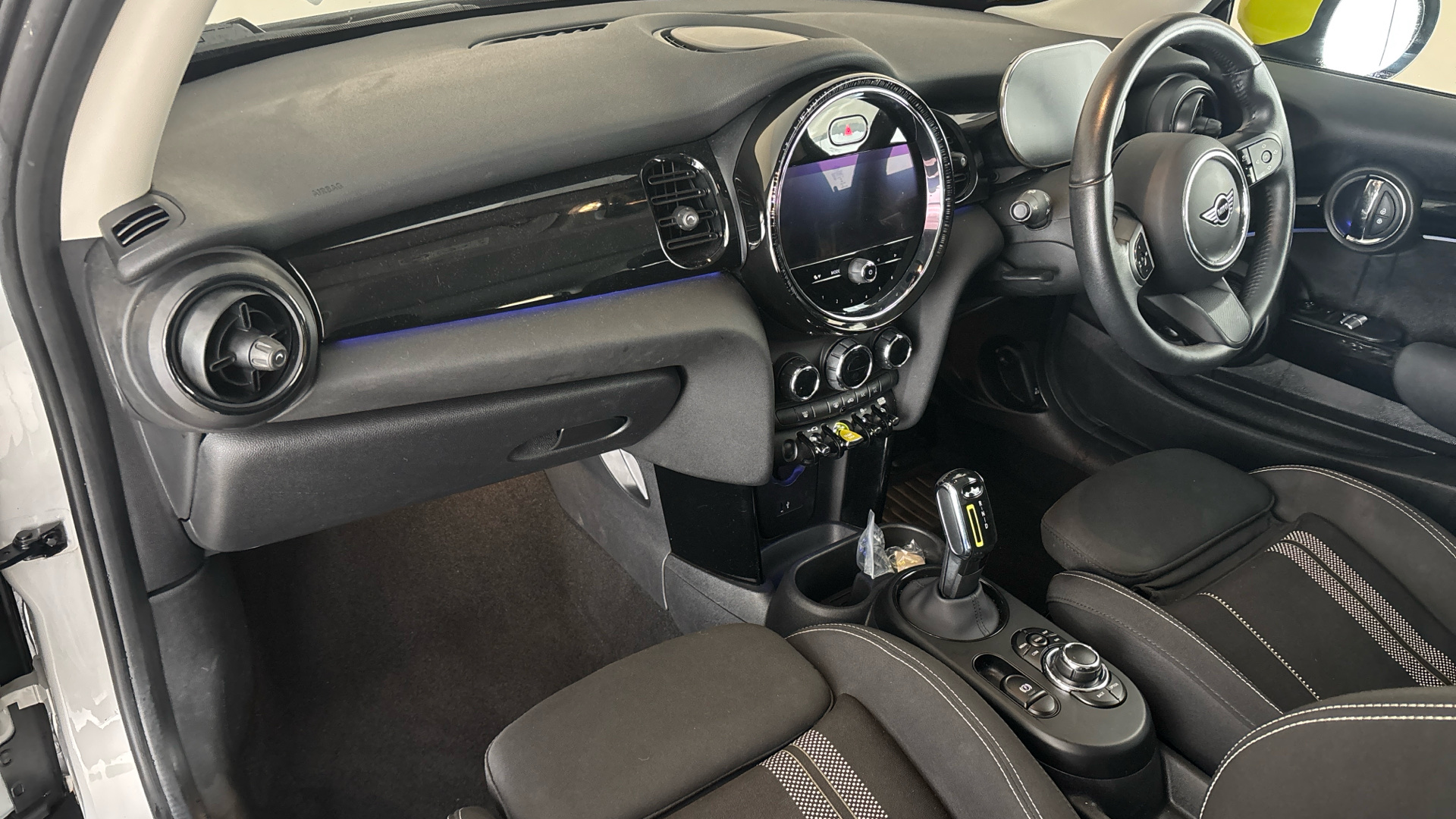 MINI Hatchback 135kW Cooper S Level 1 33kWh 3dr Auto