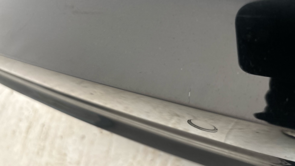 AUDI A3 scuff