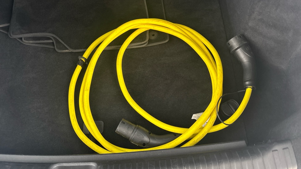 AUDI Q4 Image 22