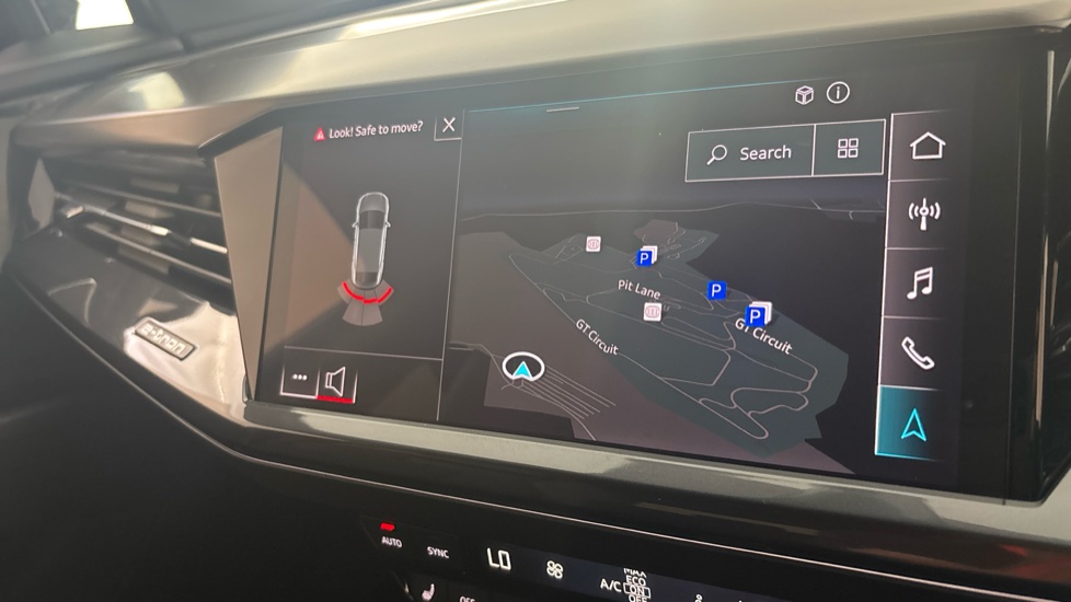 AUDI Q4 reverse camera