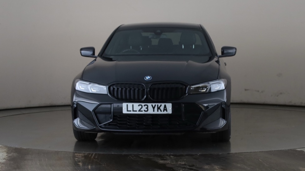 BMW 3 SERIES Image 8