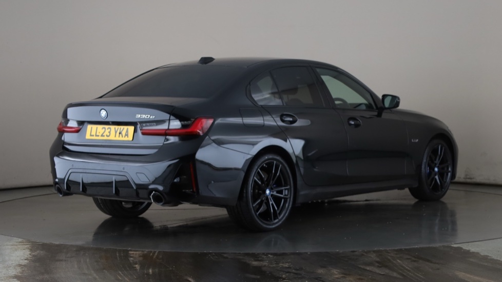 BMW 3 SERIES Image 5