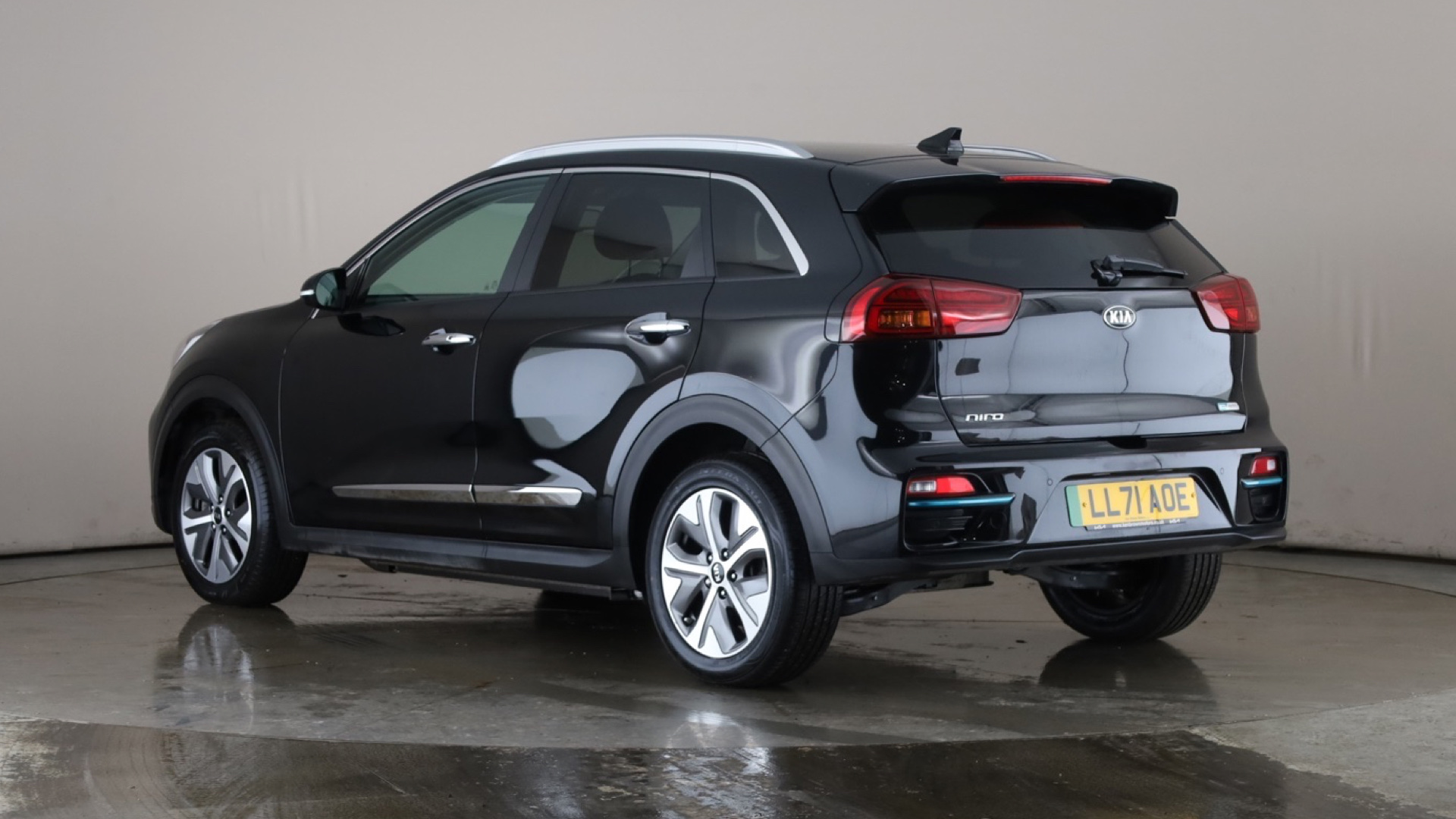 150kW 4+ 64kWh 5dr Auto [2021]