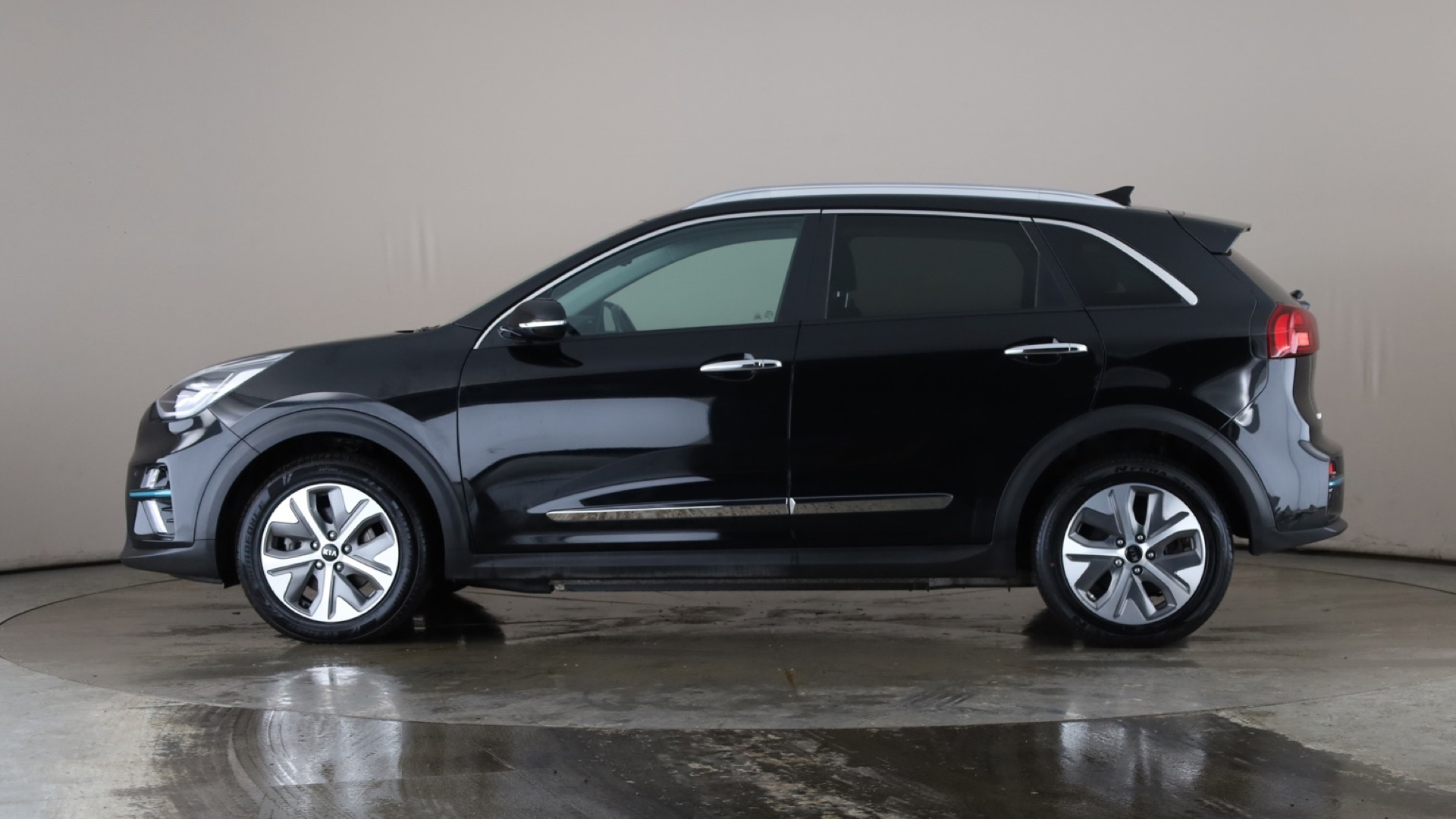 150kW 4+ 64kWh 5dr Auto [2021]