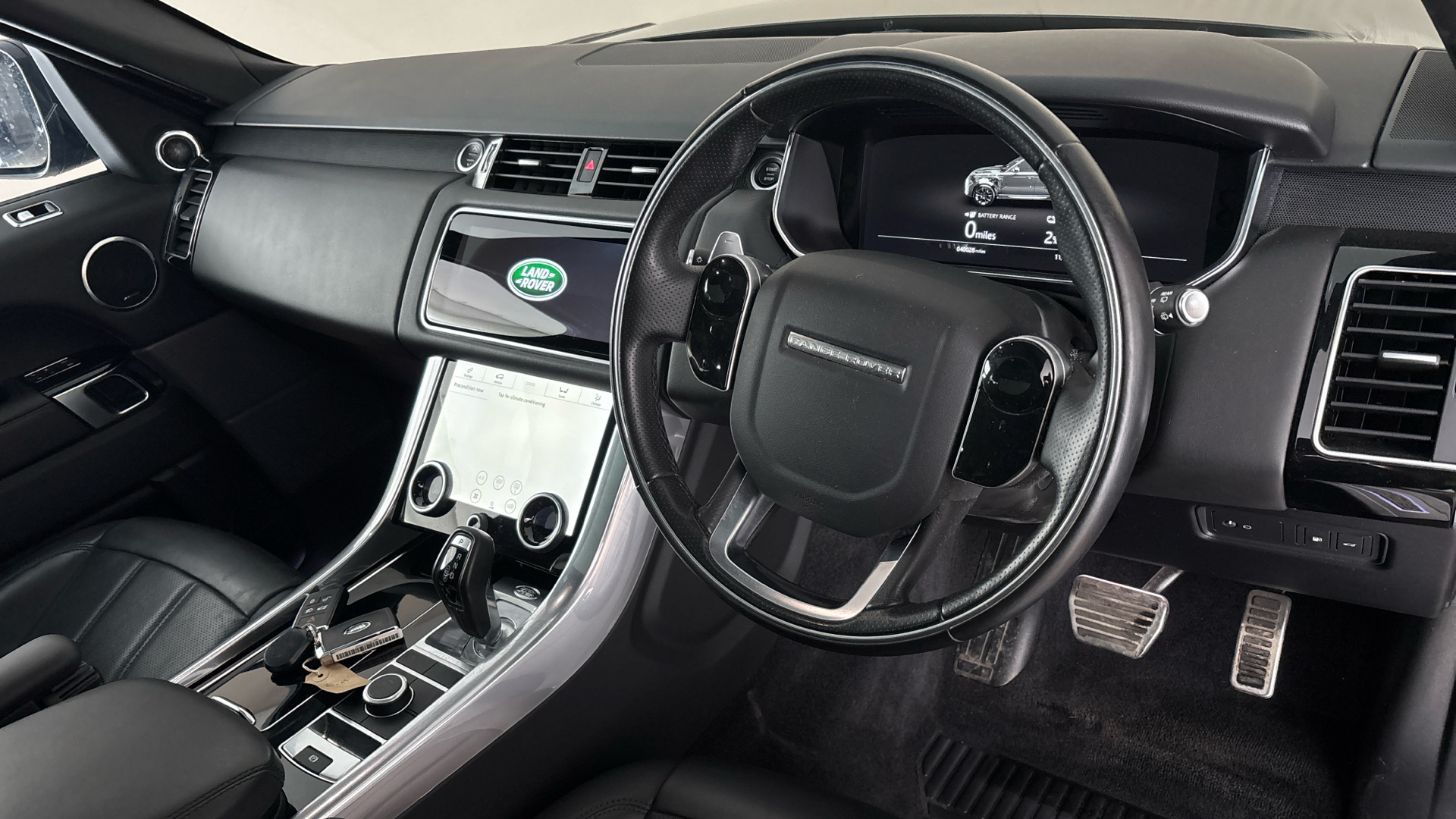 4021011 2.0 P400e HSE Dynamic Black 5dr Auto