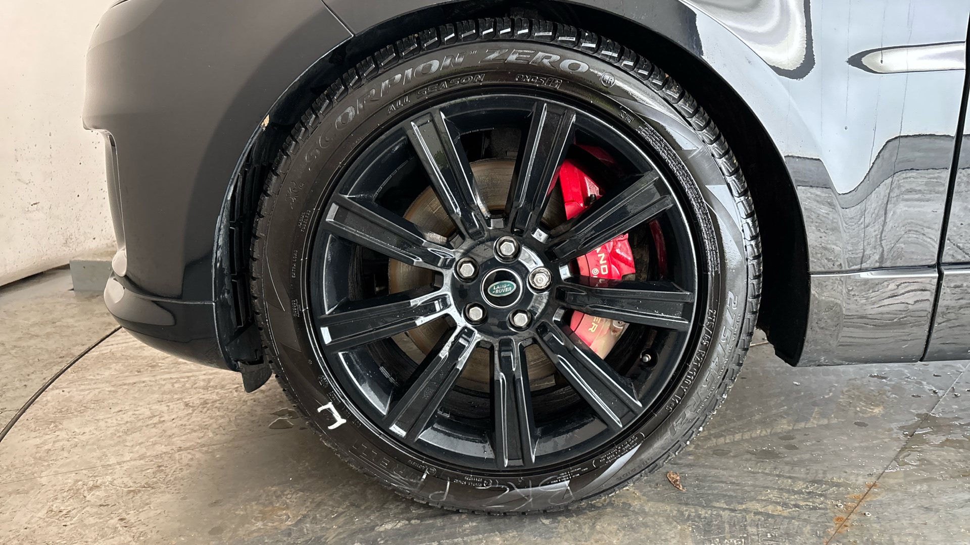 4021011 2.0 P400e HSE Dynamic Black 5dr Auto