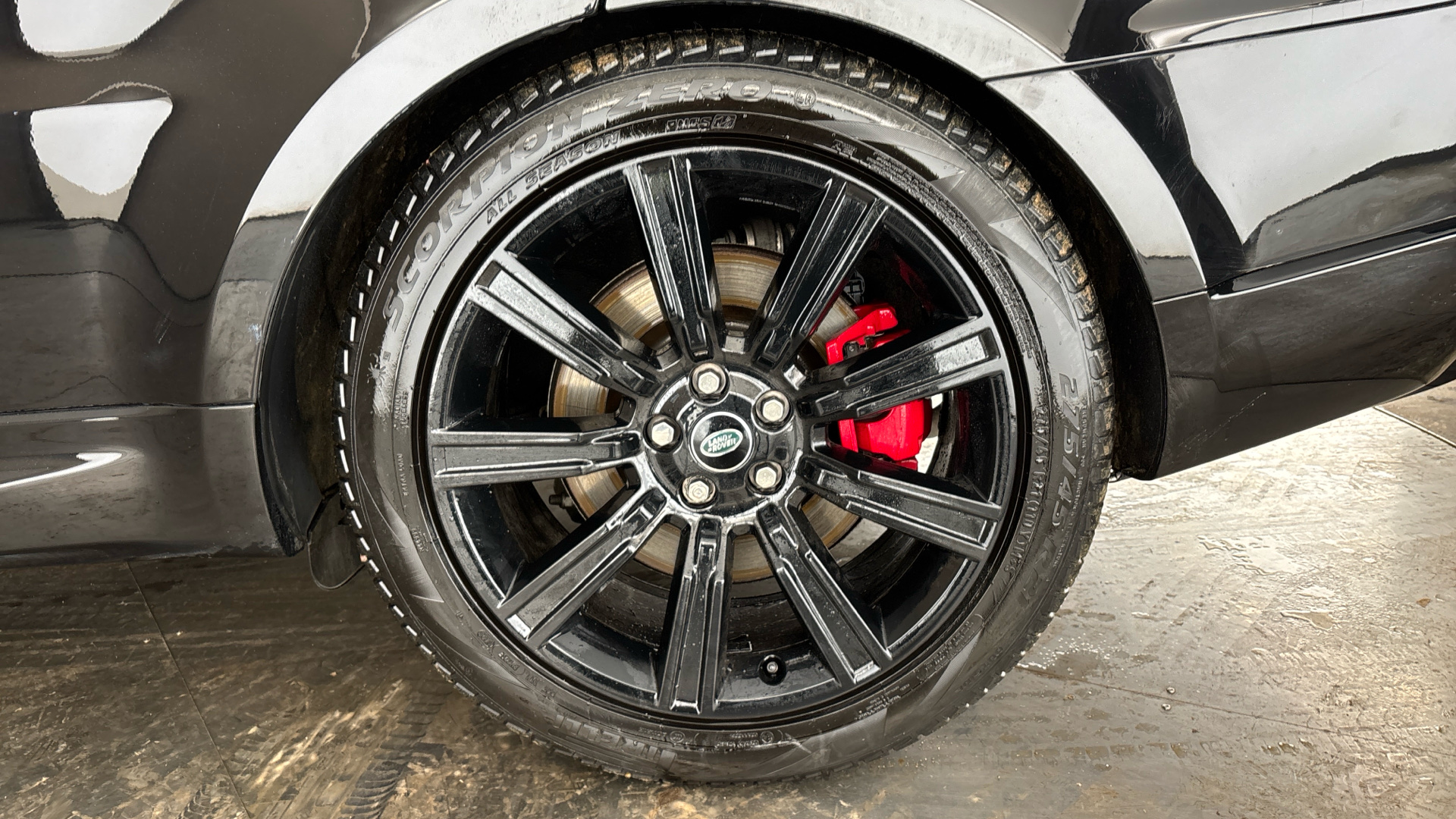 4021011 2.0 P400e HSE Dynamic Black 5dr Auto