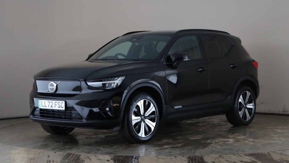 Used VOLVO XC40