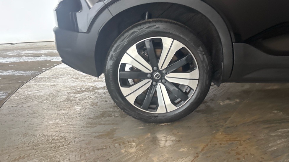 VOLVO XC40 Image 19