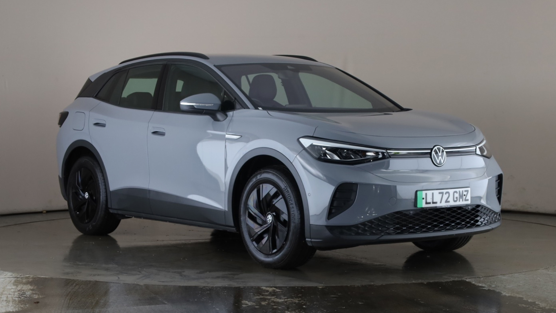 4020999 109kW Life Pure 52kWh 5dr Auto