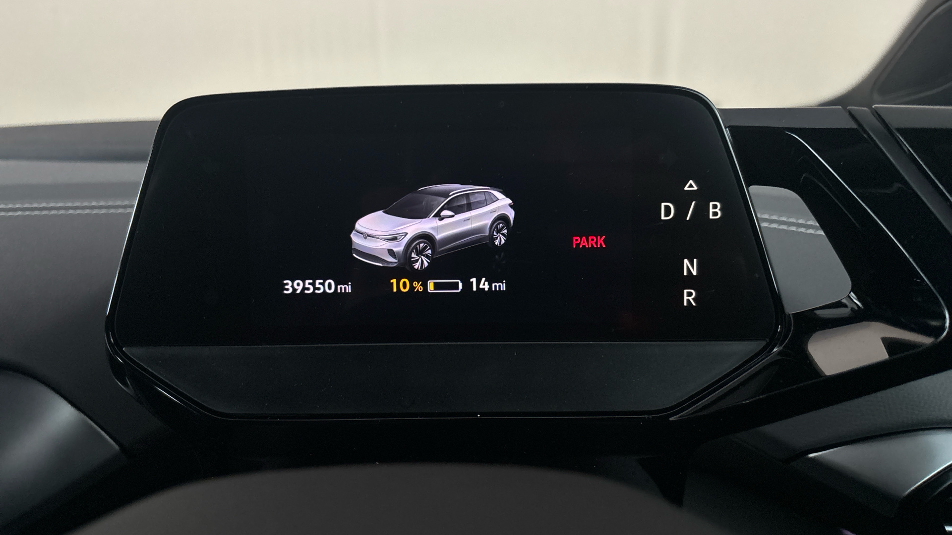 4020999 109kW Life Pure 52kWh 5dr Auto