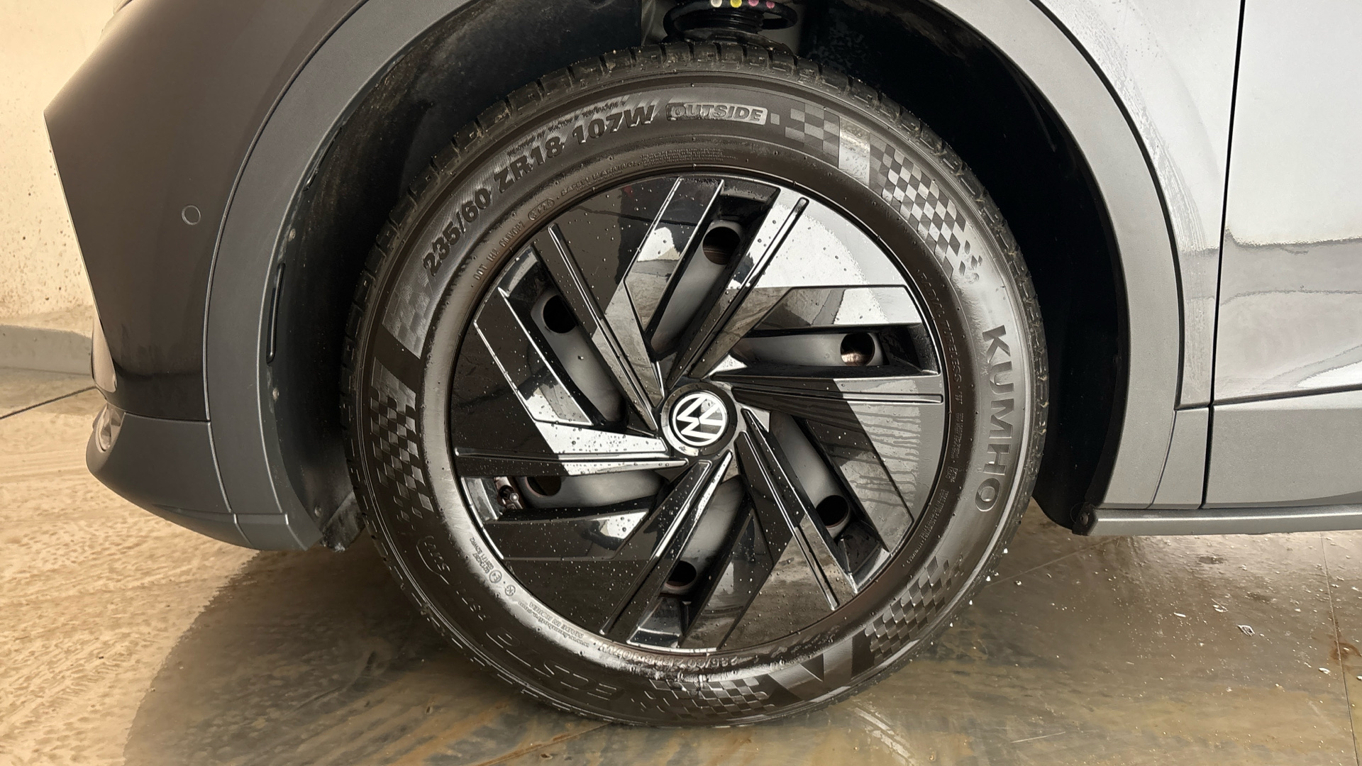 4020997 109kW Life Pure 52kWh 5dr Auto