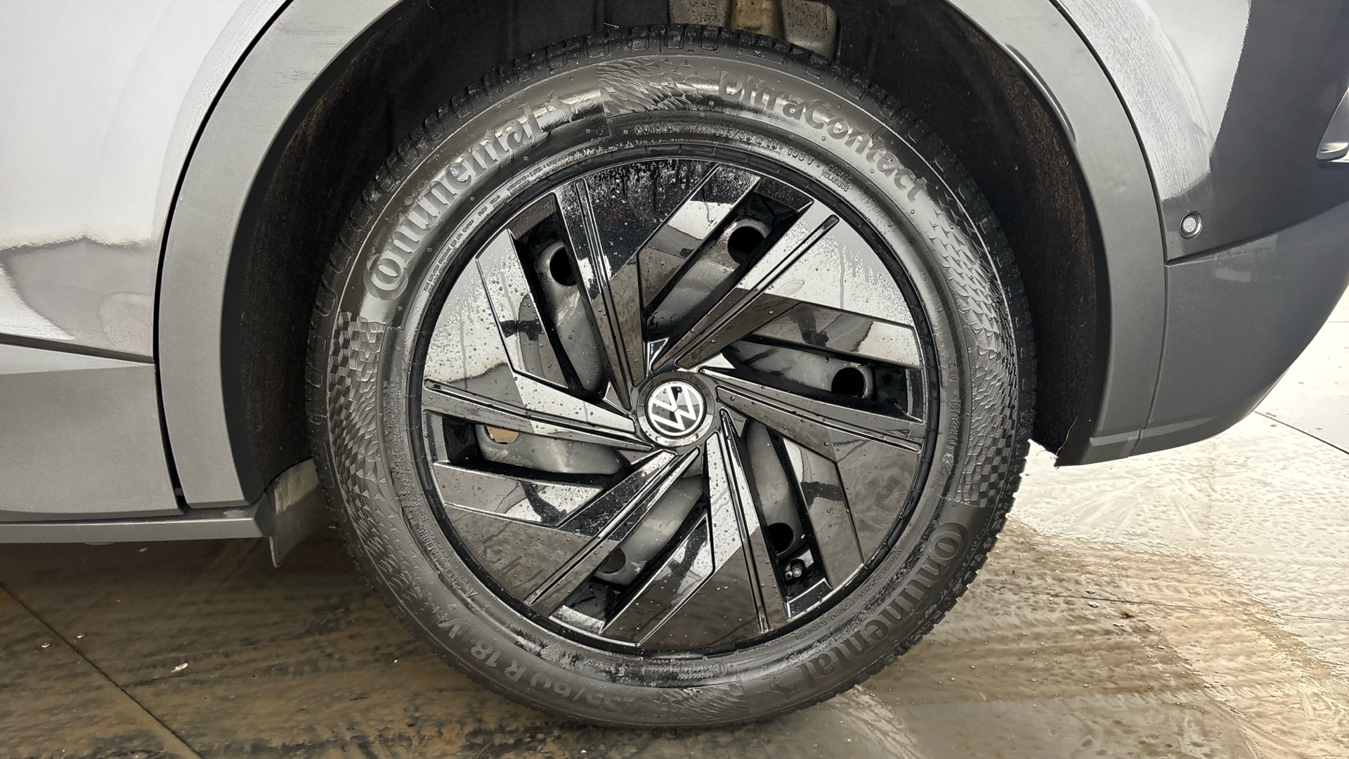 4020997 109kW Life Pure 52kWh 5dr Auto