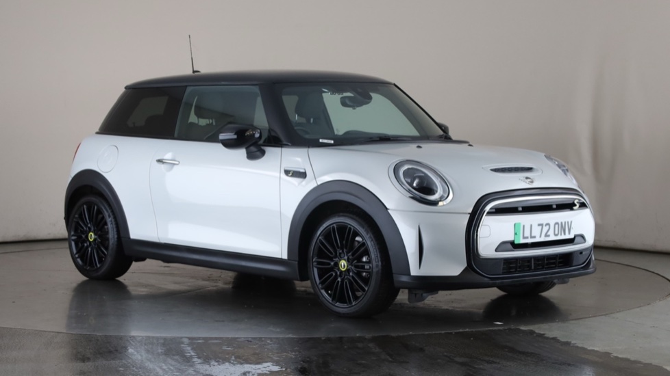 MINI HATCHBACK Image 7