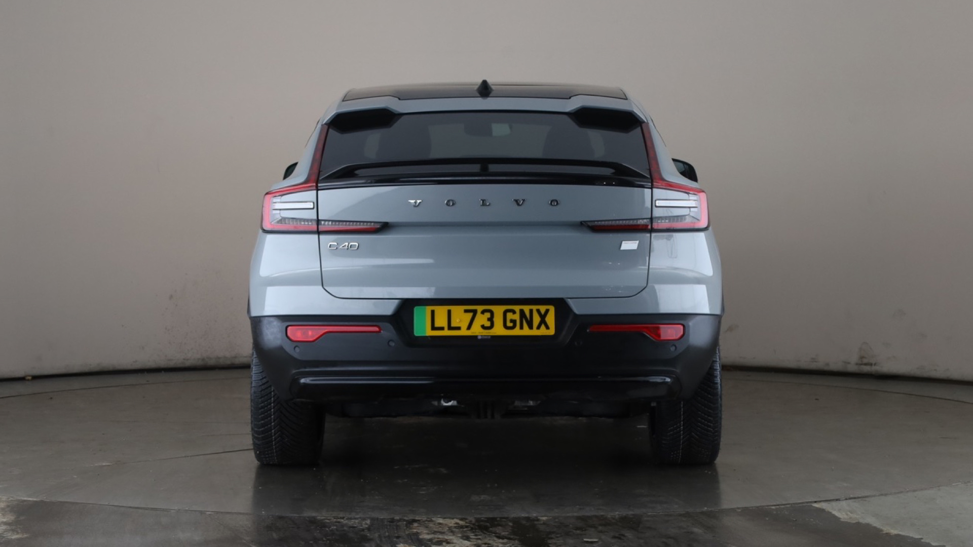 4020872 175kW Recharge Ultimate 69kWh 5dr Auto